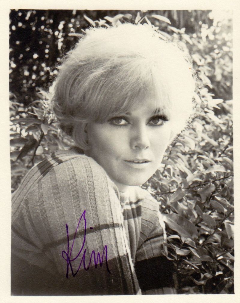 Kim Novak, Autogramm auf Foto-image