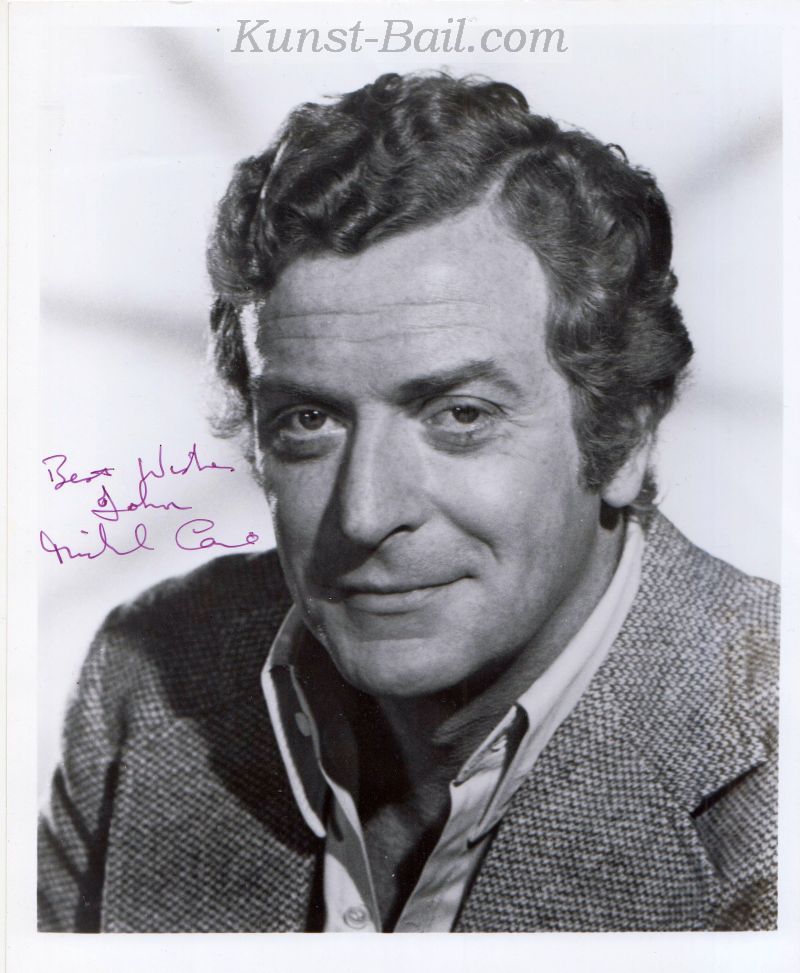 Micheal Caine, Autogramm auf großen SW-Foto, wohl 1970er-image