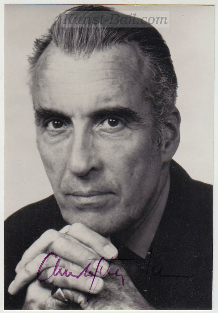 Christopher Lee, Autogramm auf SW-Foto-image