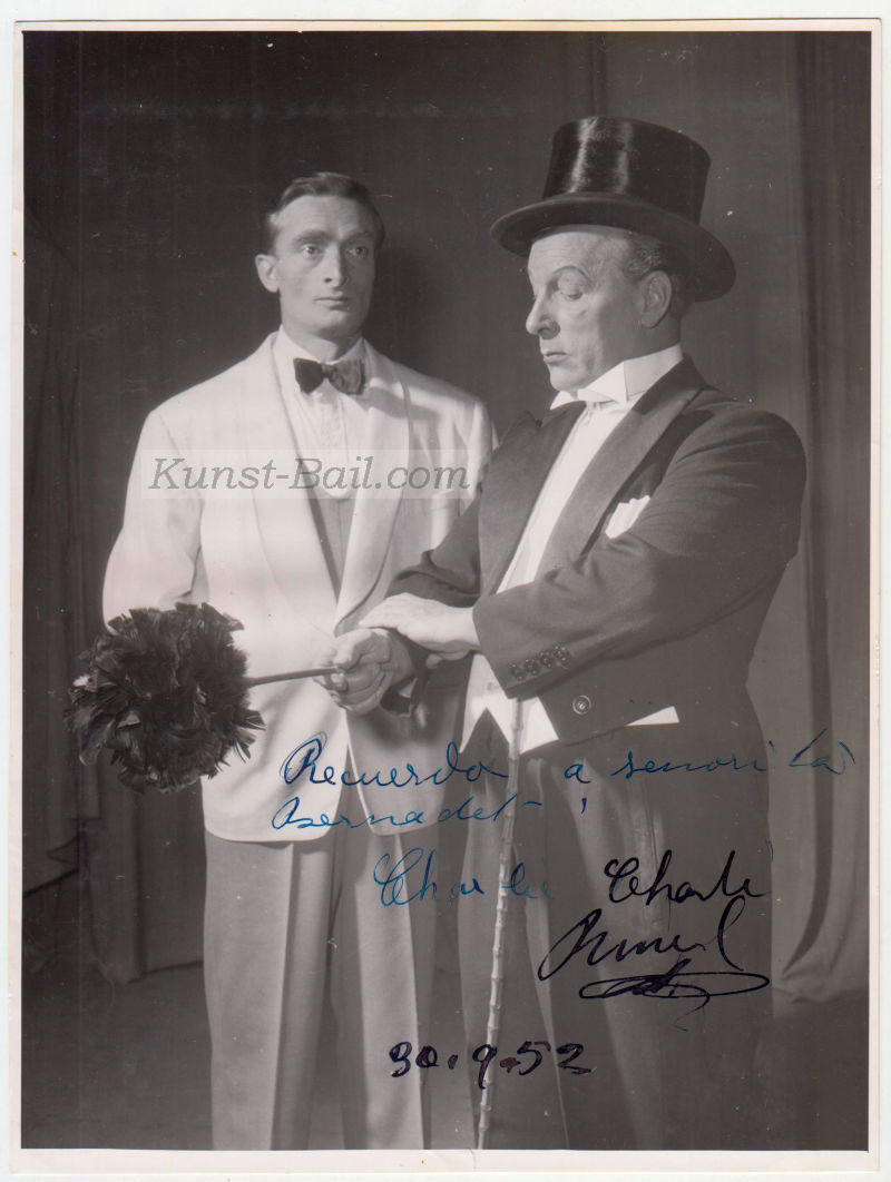 Charlie Rivel und Charlie Rivel junior, Autogramme auf einem Großfoto, München 1952-image